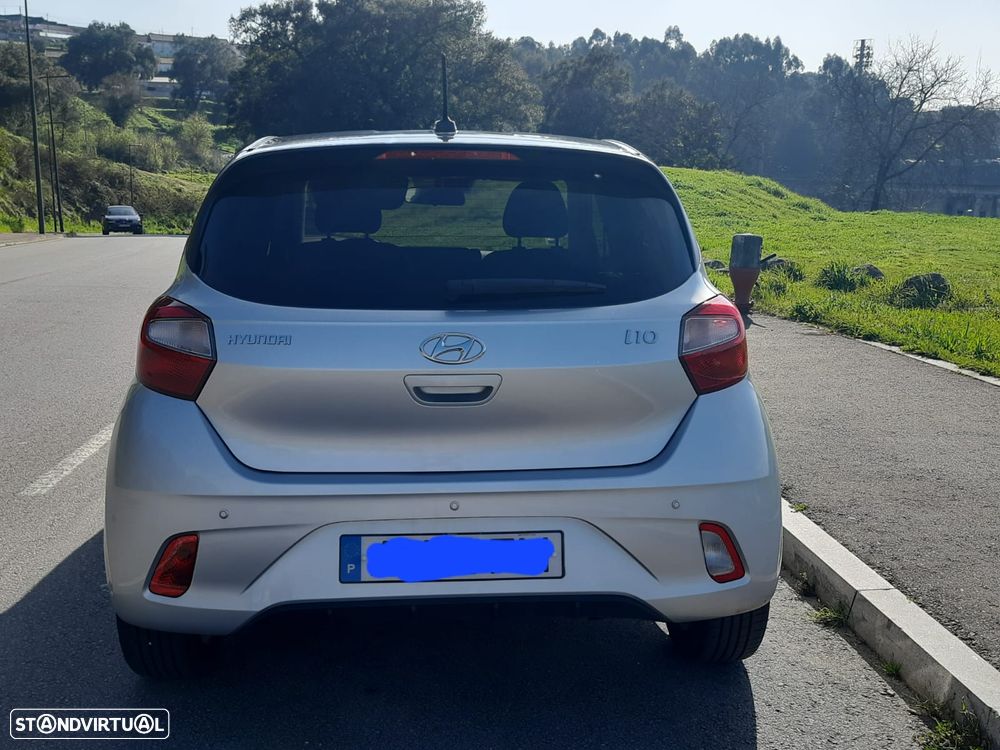 Hyundai i10 1.0 Comfort AMT - 2