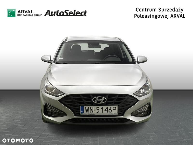 Hyundai i30 1.5 DPI Classic + - 9