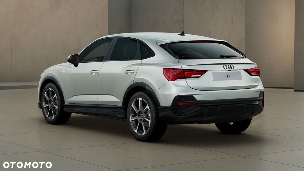 Audi Q3 Sportback - 3