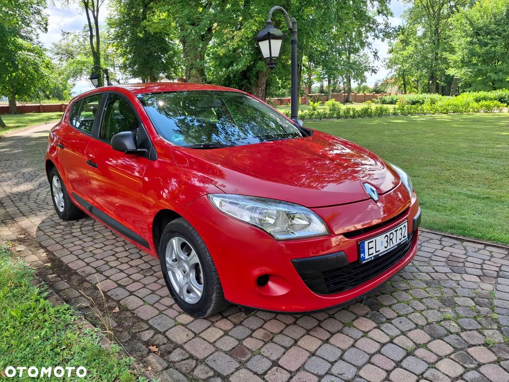 Renault Megane 1.6 16V 100 Authentique - 8