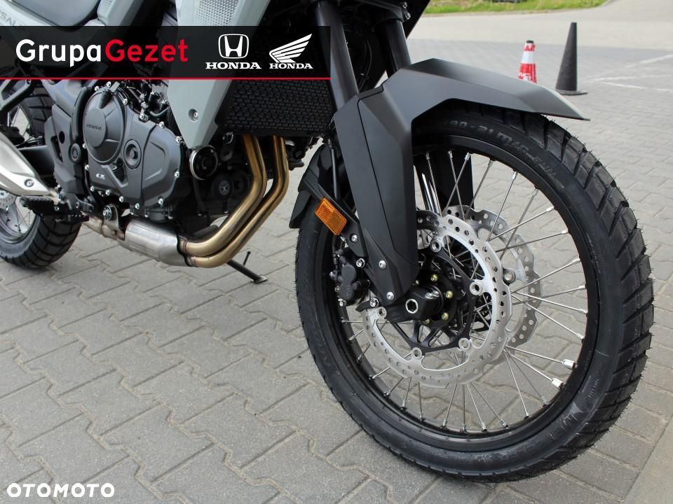 Honda XL - 11