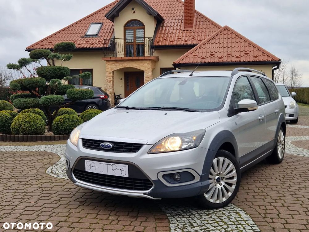 Ford Focus 1.6 X100 - 10
