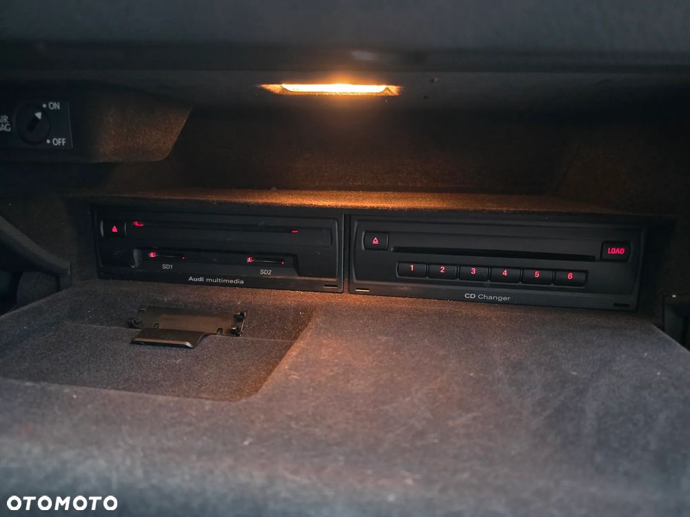 Audi A6 Avant 2.0 TDI - 24