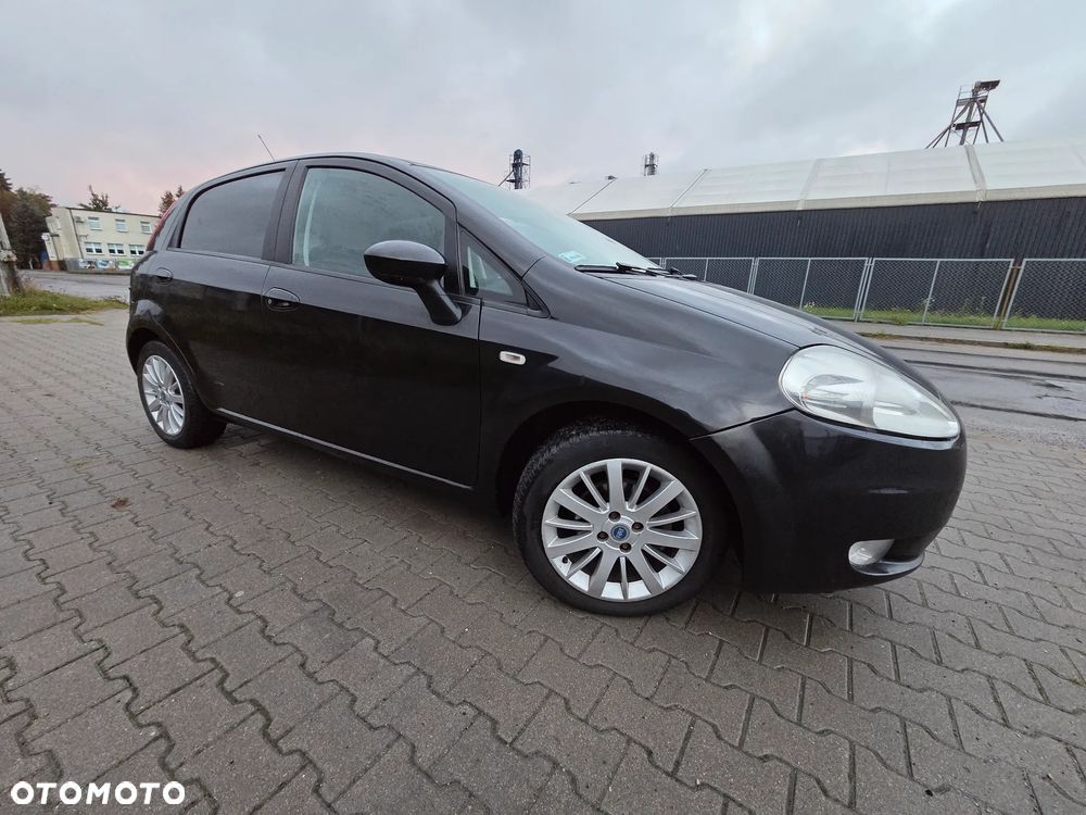 Fiat Punto 1.4 16V Dynamic - 3