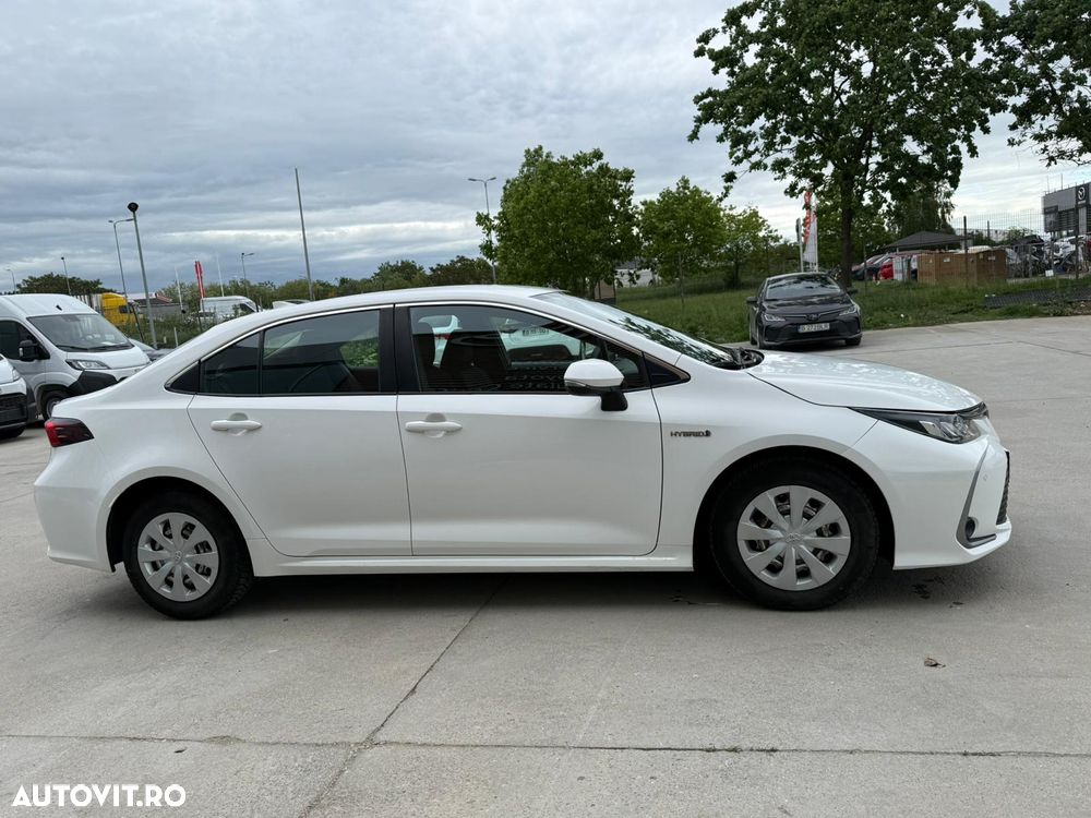 Toyota Corolla 1.8 HSD Business - 7