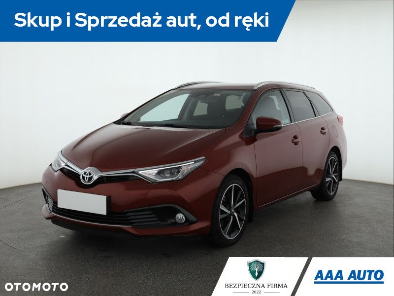Toyota Auris - 2