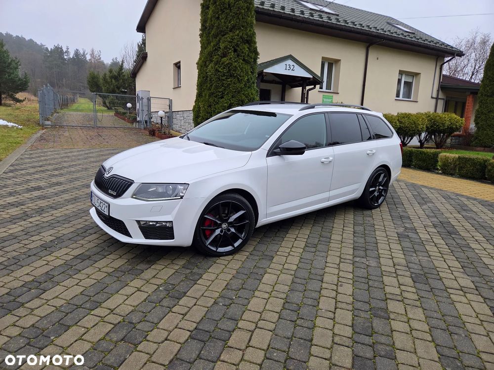 Skoda Octavia 2.0 TDI DSG RS - 5