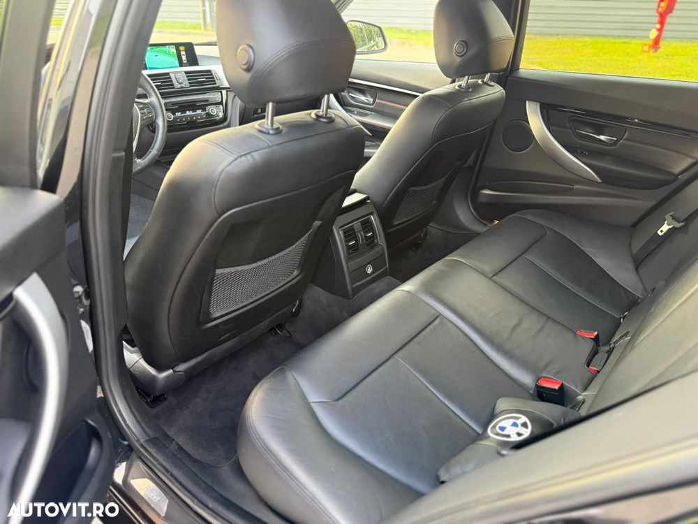 BMW Seria 3 318d Aut. Luxury Line - 21