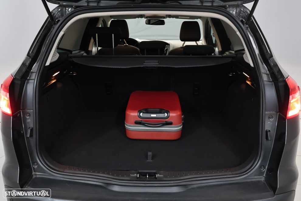 Ford Focus 1.0 SCTi Titanium - 25