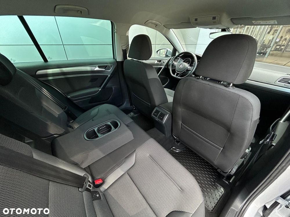 Volkswagen Golf 1.5 TSI BMT Comfortline - 9
