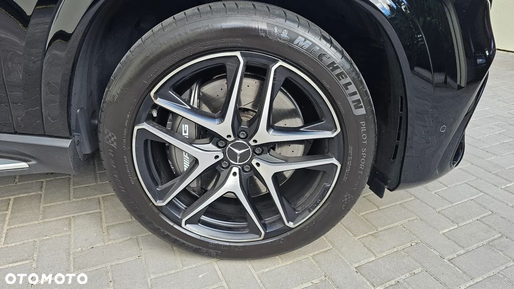Mercedes-Benz GLE - 20