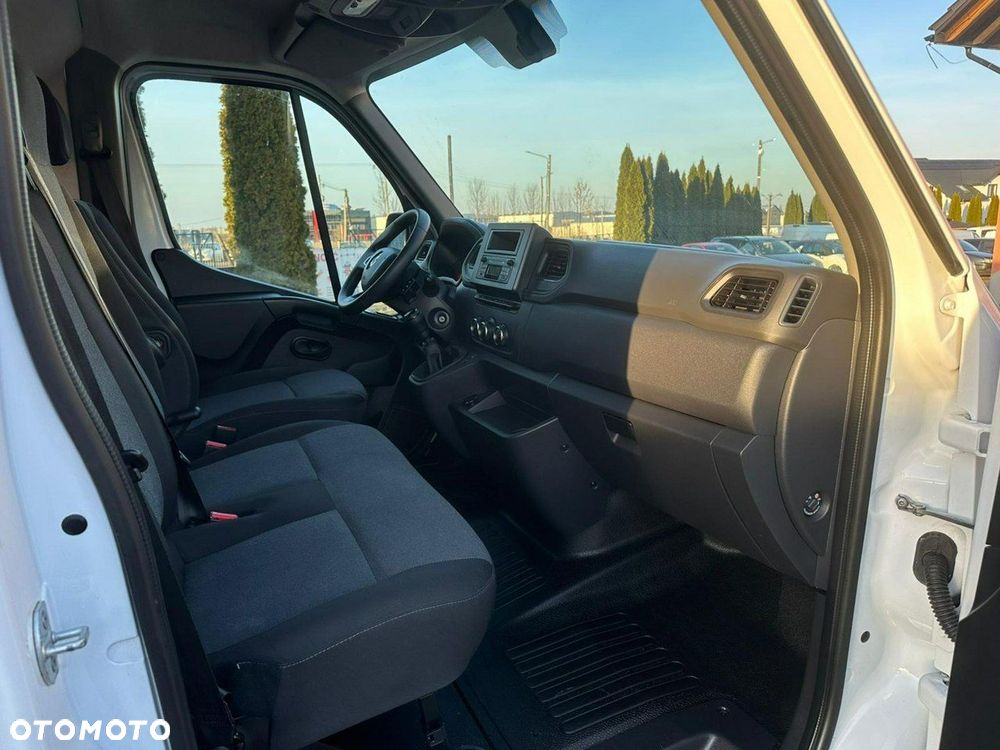 Renault Master - 13