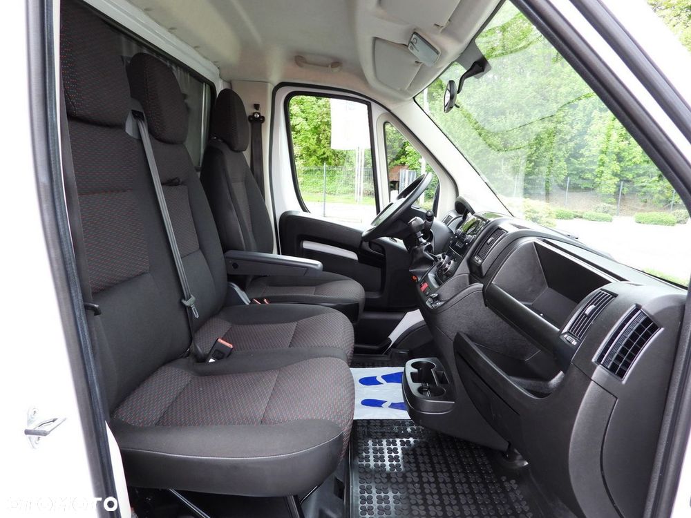 Peugeot BOXER PLANDEKA 10 PALET TEMPOMAT PNEUMATYKA KLIMATYZACJA  165KM - 36
