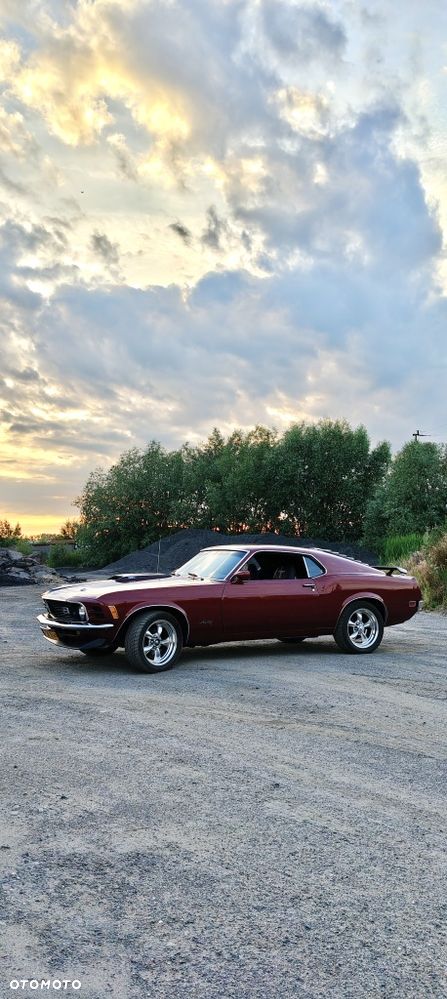 Ford Mustang - 5