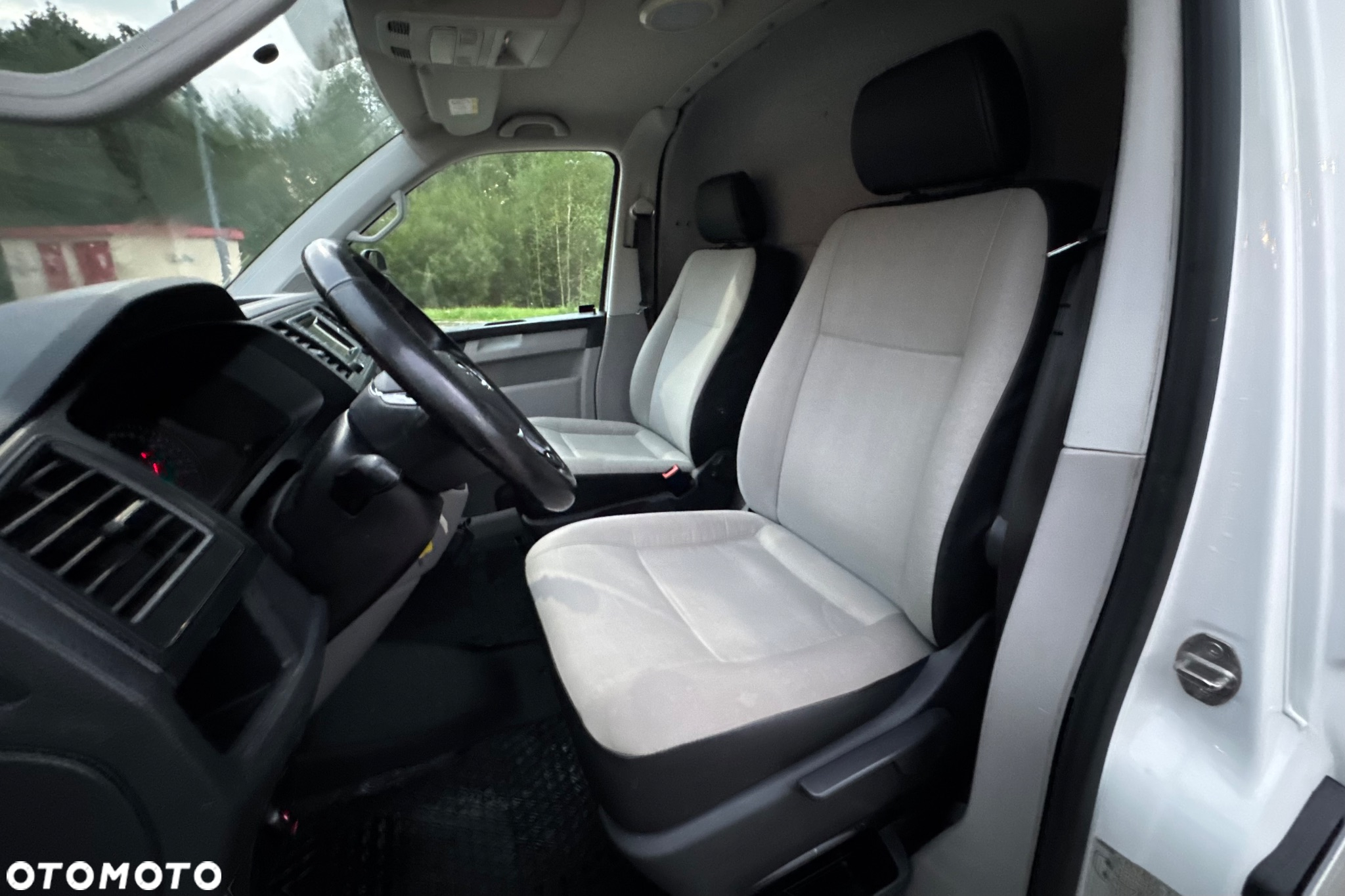 Volkswagen TRANSPORTER T6 - 6