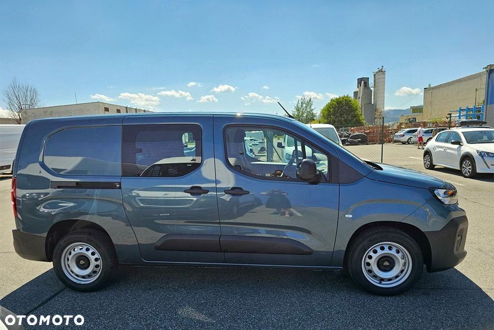 Peugeot Partner Van XL L2H1 Zabudowa Brygadowa EAT8 1.5 130KM - 11