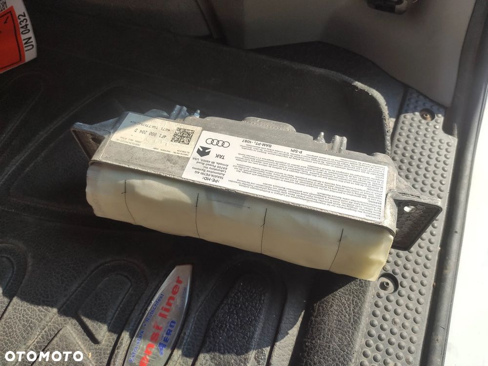WG Poduszka Pasażera Audi A6 C6 4F1880204D - 2