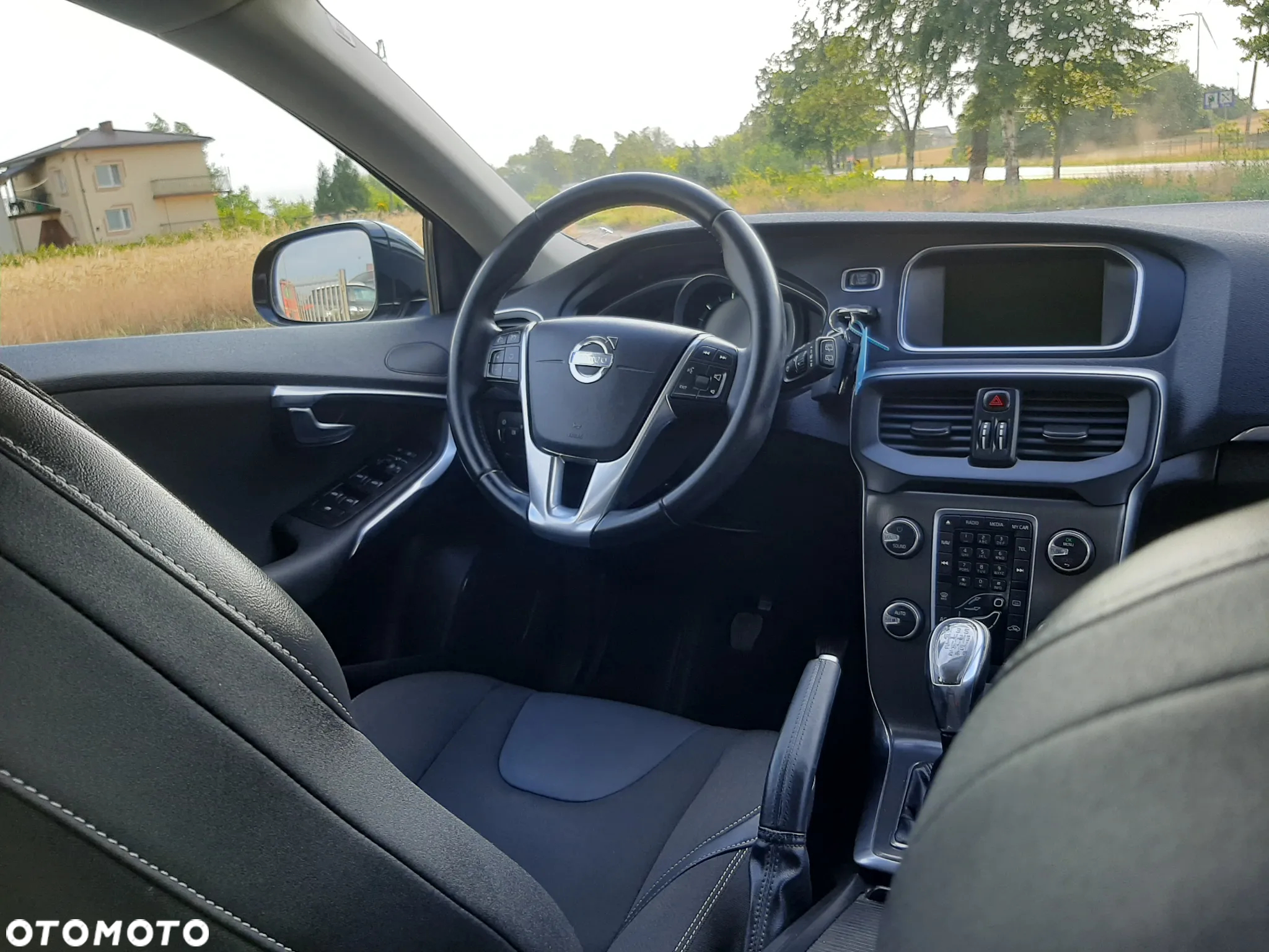 Volvo V40 D2 Momentum - 29