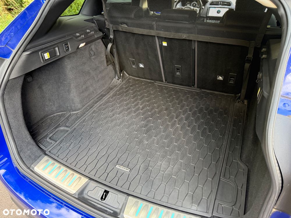Jaguar F-Pace 20d AWD R-Sport - 35