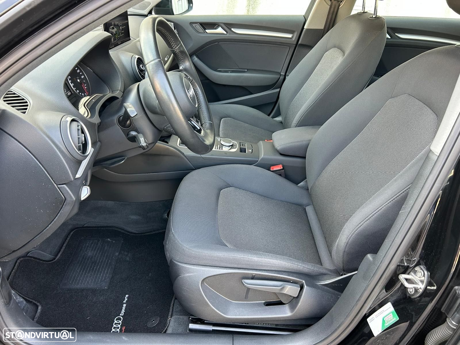 Audi A3 Sportback 1.6 TDI Attraction Ultra - 24