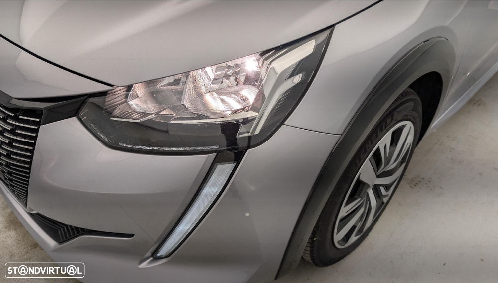 Peugeot e-208 Active - 9