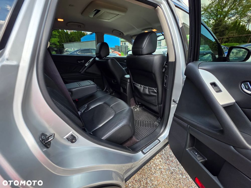 Nissan Murano CVT Executive - 6