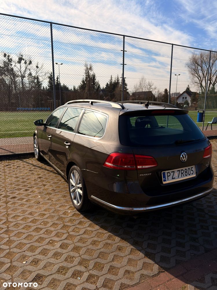 Volkswagen Passat 1.6 TDI Comfortline - 29
