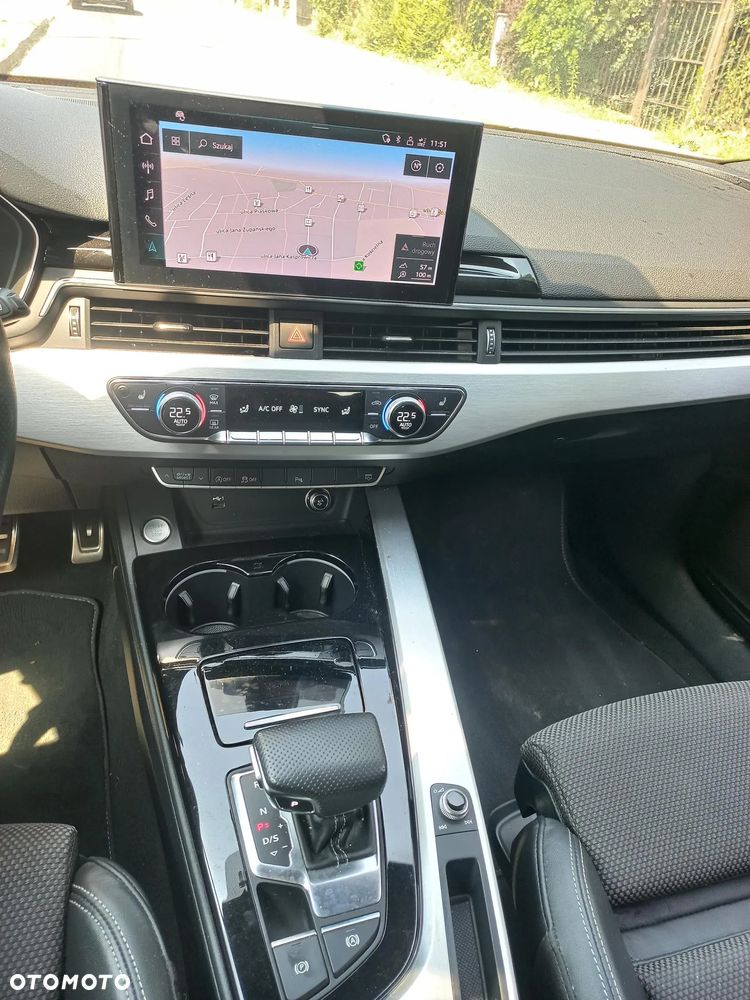 Audi A4 Avant - 11