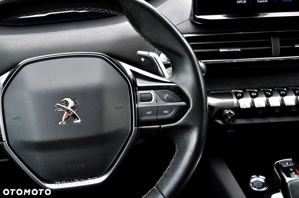 Peugeot 5008 1.5 BlueHDi Allure S&S EAT8 - 34