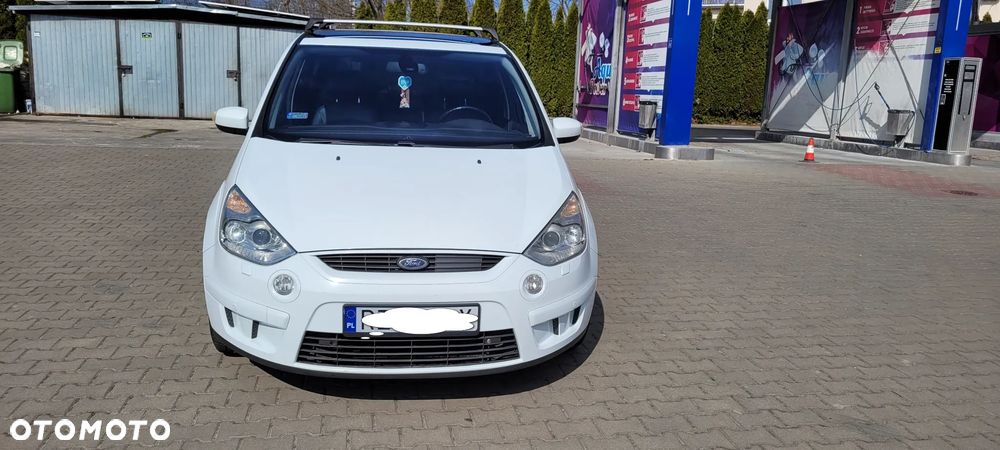 Ford S-Max 2.5 Titanium - 20