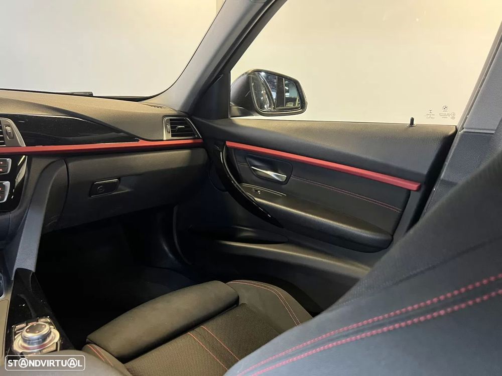 BMW 320 d Touring Aut. Sport Line - 16