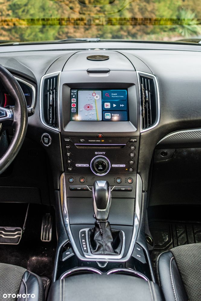 Ford Edge - 21