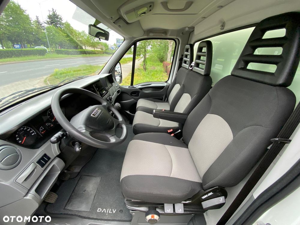 Iveco DAILY 35C17 3,0 HPI zabudowa specjalistyczna | świetna baza pod kampera, biuro, warsztat - 38