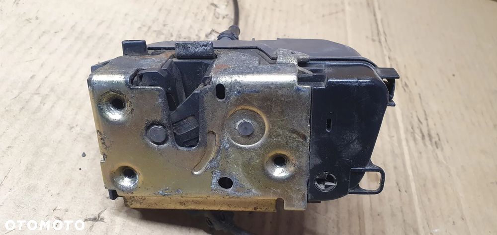 Zamek drzwi prawy tył tylny prawy Renault Scenic II - 2