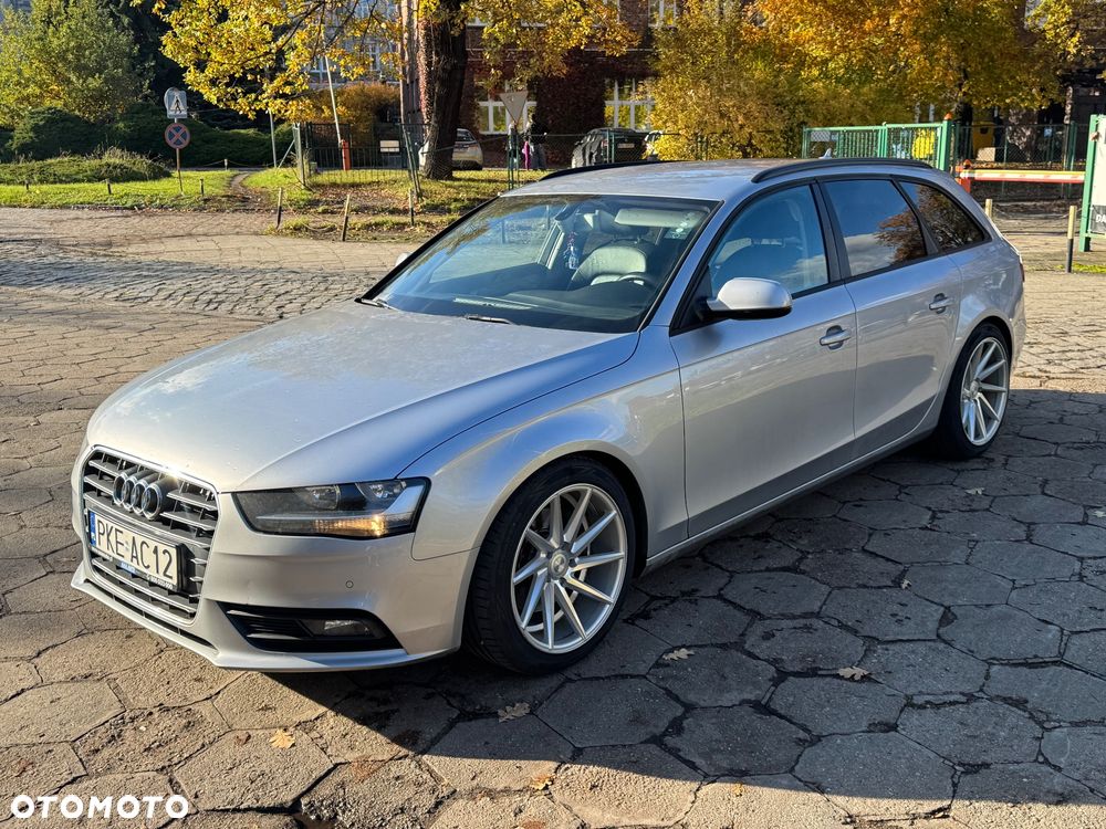 Audi A4 Avant - 11