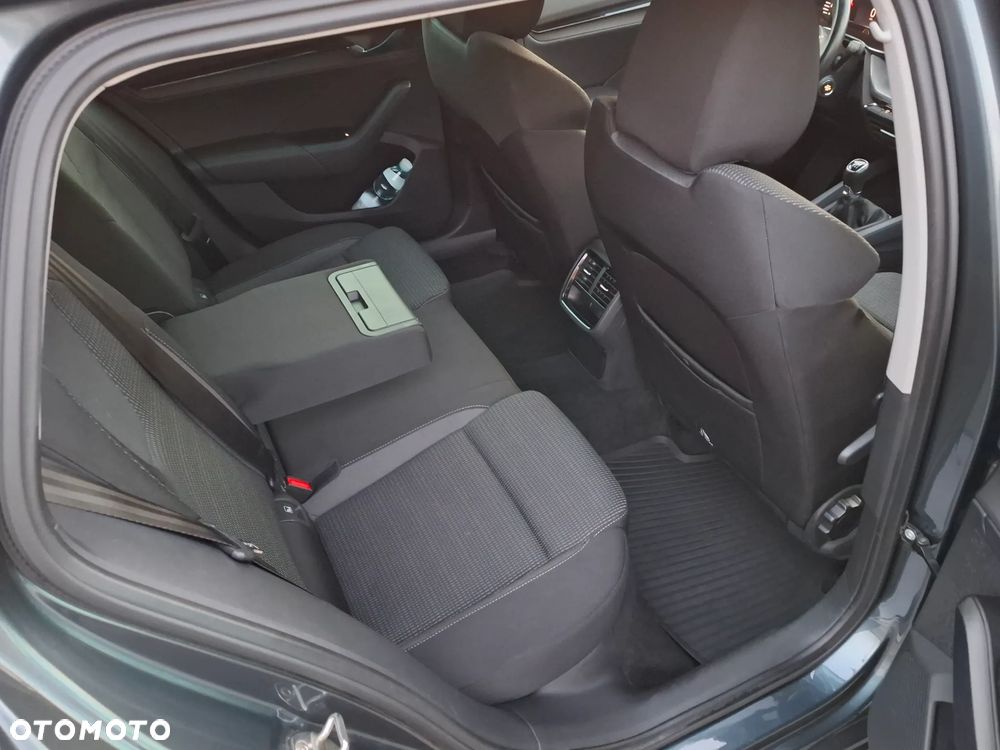 Skoda Octavia 2.0 TDI Ambition - 18