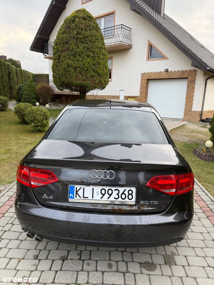 Audi A4 Limousine 2.0 TDI - 6