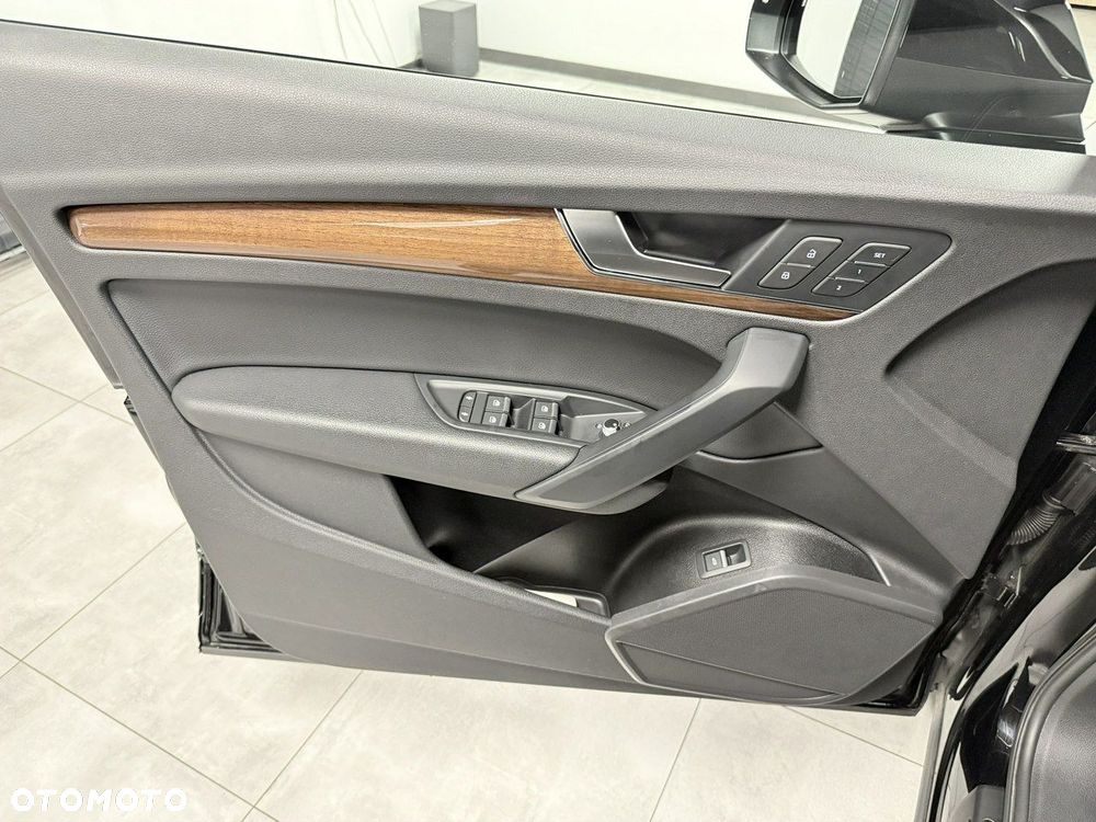 Audi Q5 45 TFSI quattro S tronic design - 41