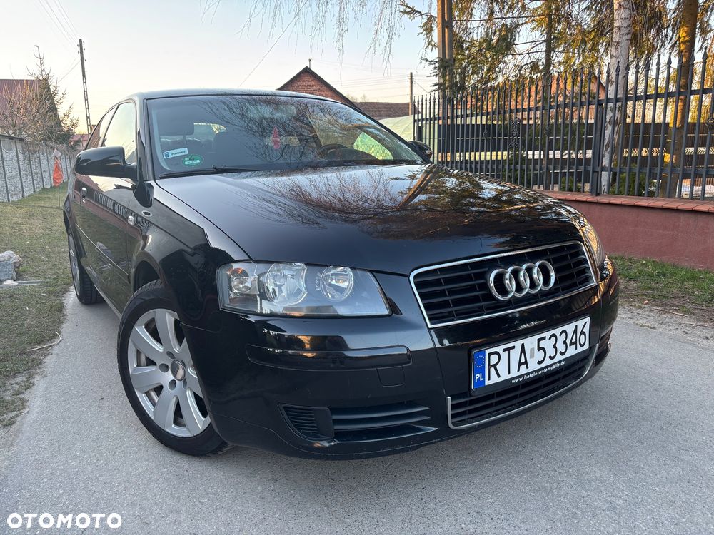 Audi A3 3-drzwiowe 1.6 Ambiente - 2