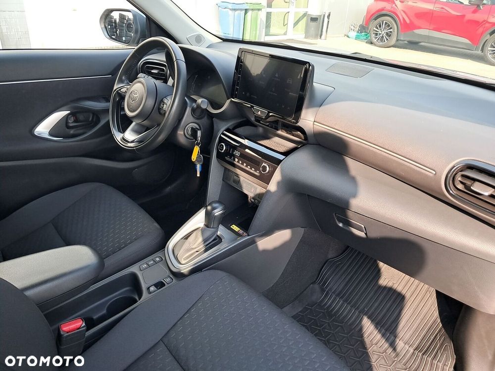 Toyota Yaris Cross Hybrid 1.5 Comfort - 10