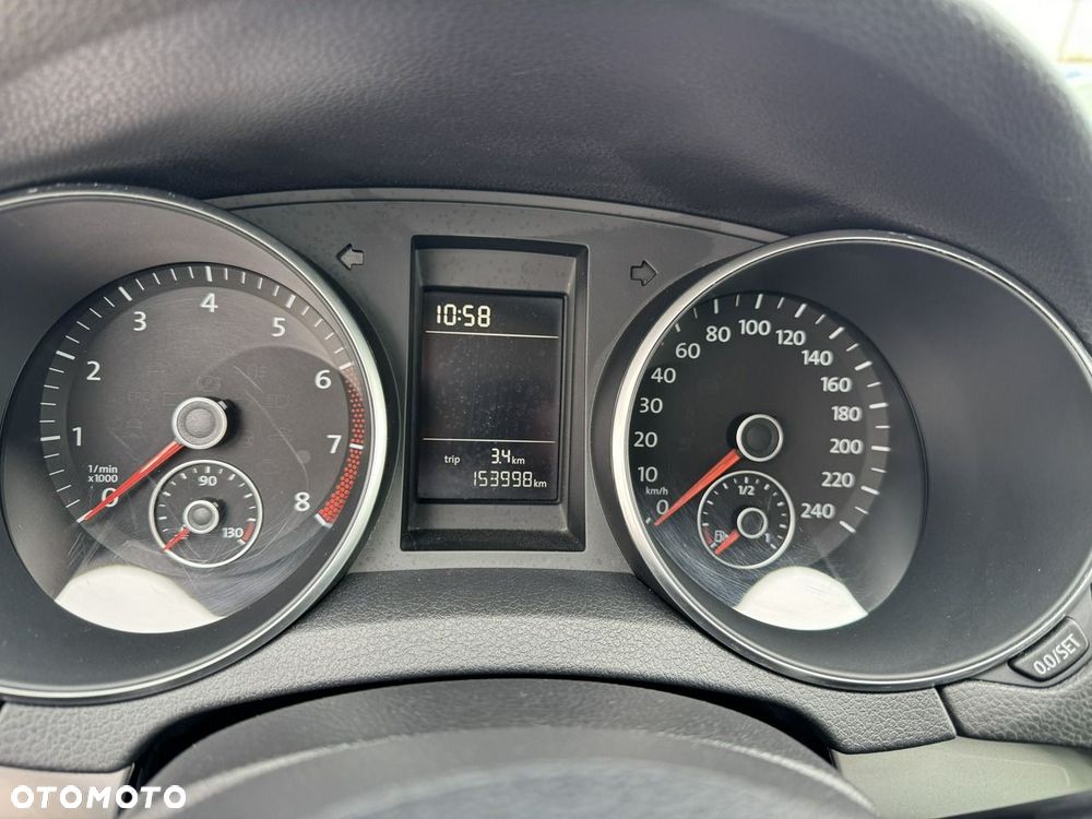 Volkswagen Golf 1.6 Comfortline - 12