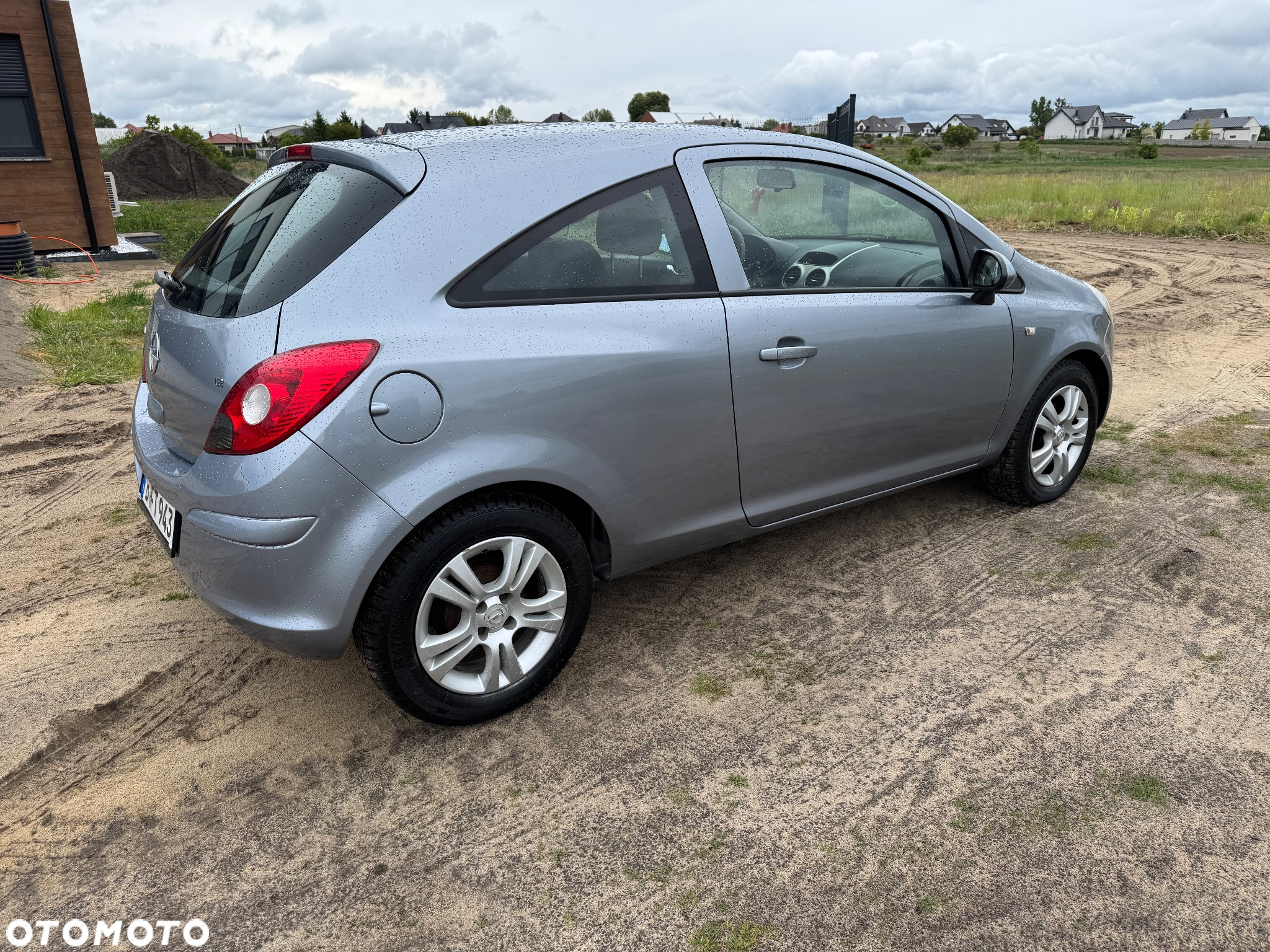 Opel Corsa 1.2 16V Cosmo - 2