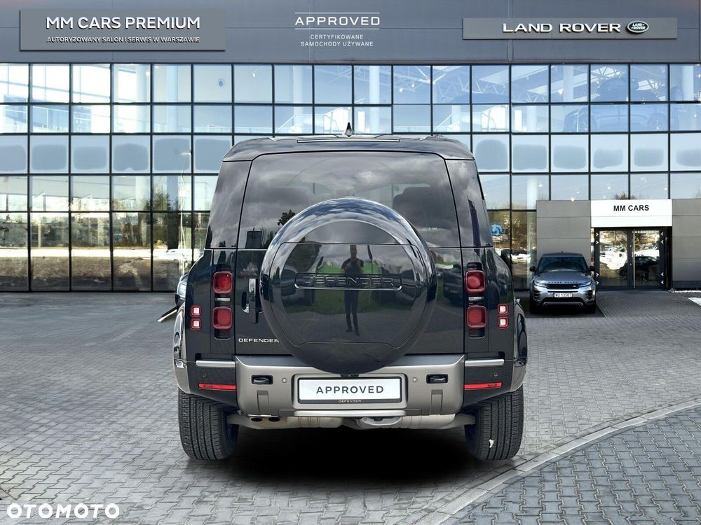Land Rover Defender - 10