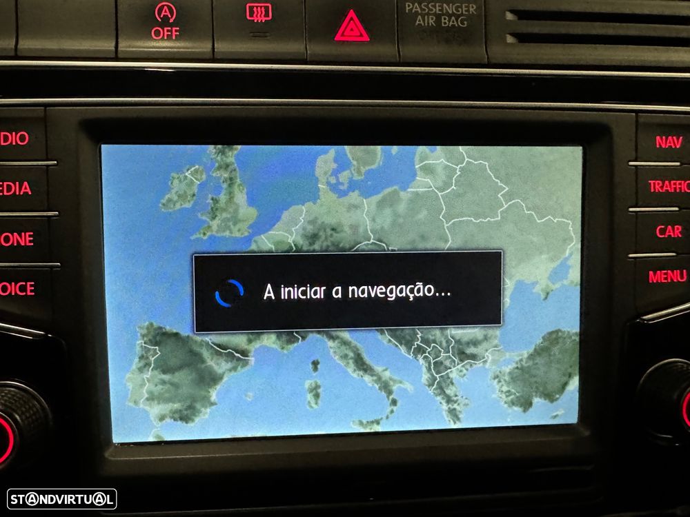 VW Polo 1.0 Confortline Nav - 5