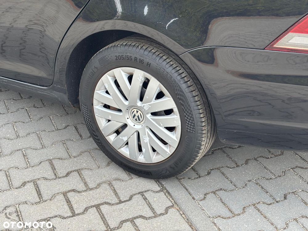 Volkswagen Golf 1.6 TDI Highline - 13