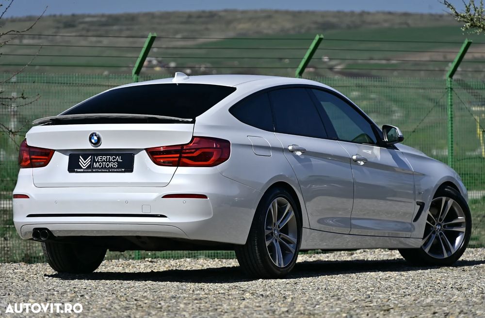 BMW Seria 3 320d Aut. Sport Line - 8