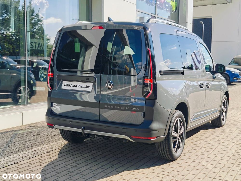 Volkswagen Caddy 2.0 TDI PanAmericana DSG - 2