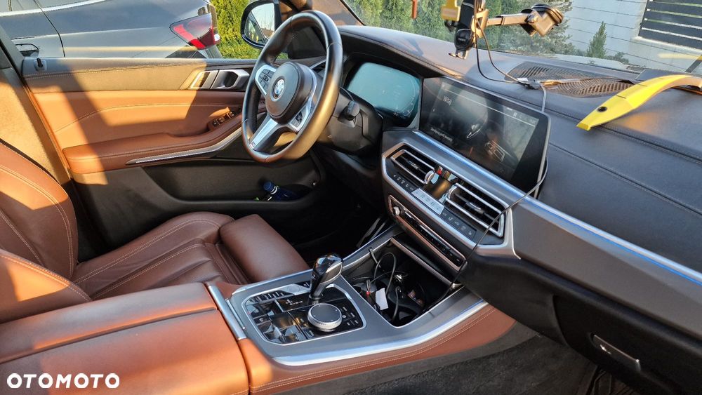 BMW X5 xDrive45e - 10