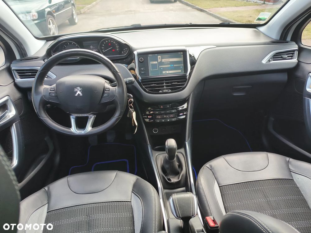 Peugeot 2008 PureTech 82 Allure - 6
