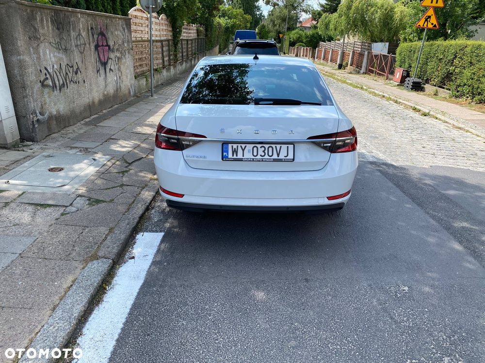 Skoda Superb 1.5 TSI Active DSG - 4
